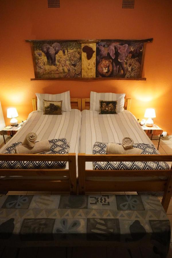 Okahandja Guesthouse Exterior photo